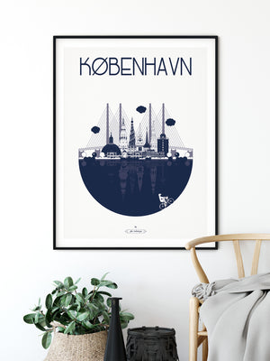Affiche murale de Copenhague mise en scène dans un intérieur moderne, ambiance scandinave et élégante.
