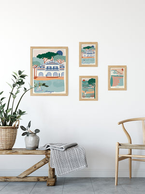 Proposition de déco avec des cartes postales d' Hossegor.