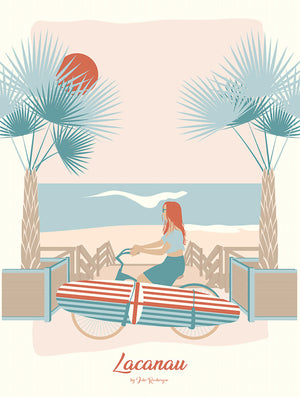 Carte postale Lacanau Le Vélo, illustration pastel d’une cycliste transportant une planche de surf face à l’océan.