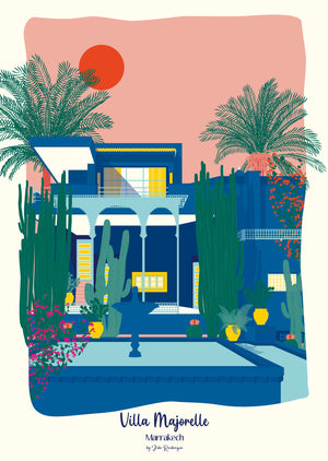 Carte postale illustrée intitulée “Marrakech, Villa Majorelle” par Julie Roubergue, représentant le magnifique jardin luxuriant et la fameuse villa bleue.